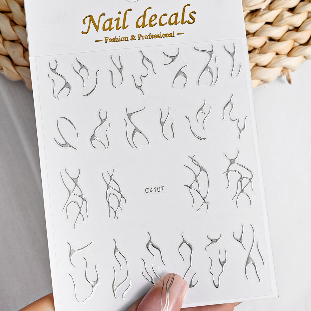 3d Zilveren Vlam Nagelsticker  - Gold Foil Flakes recensie en prijs